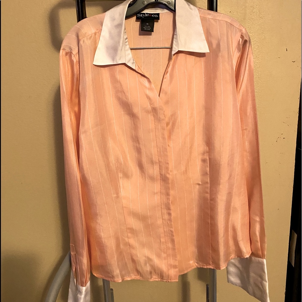 Women’s blouse